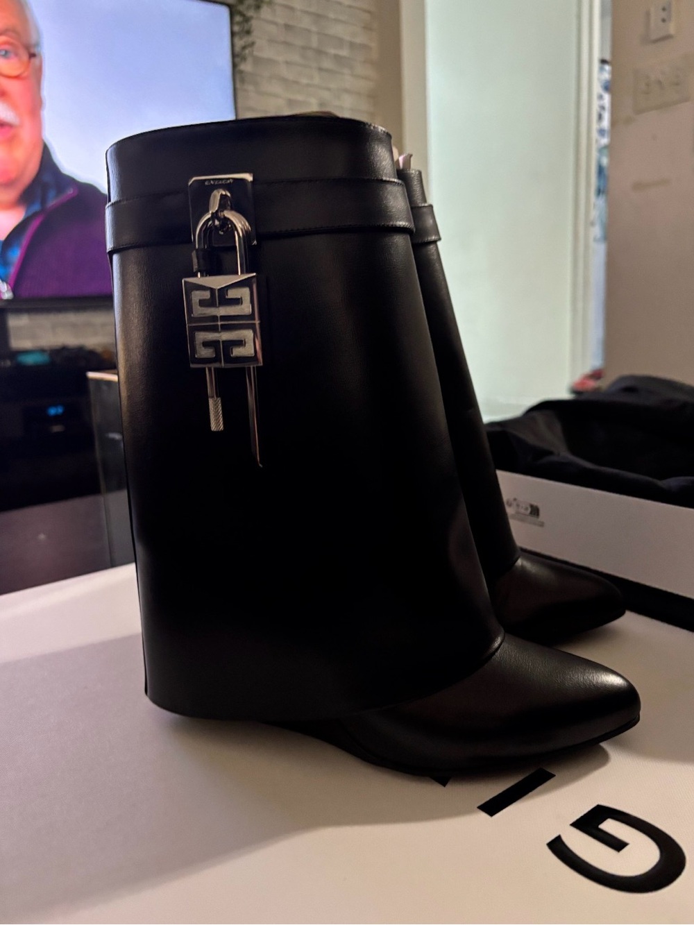 Givenchy booties - Picture 2 of 7